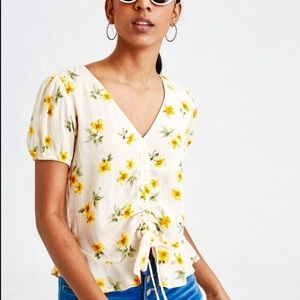 American Eagle Front Ruched Floral Top